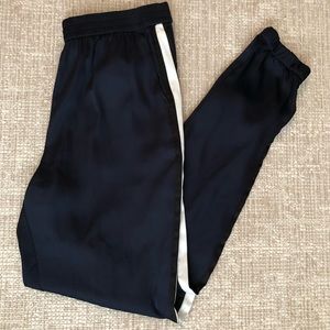 Navy tracksuit trousers